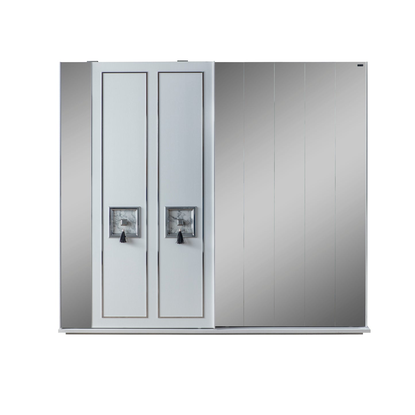 BELEK - Wardrobe
