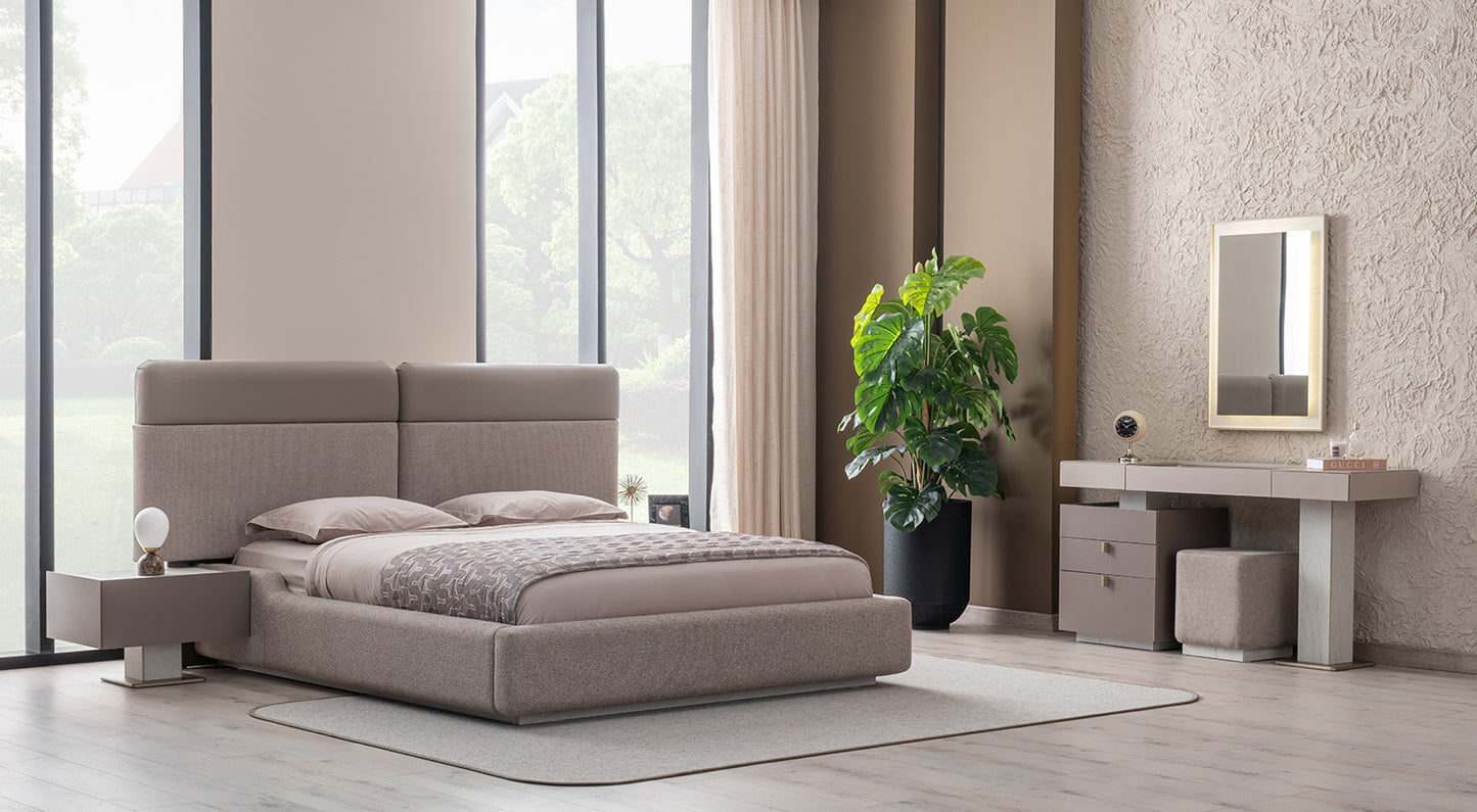 Carmen Bed