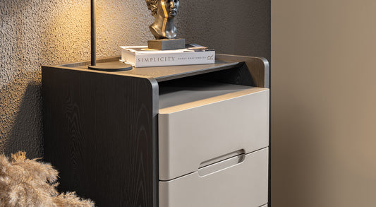 Efor Bedside Table