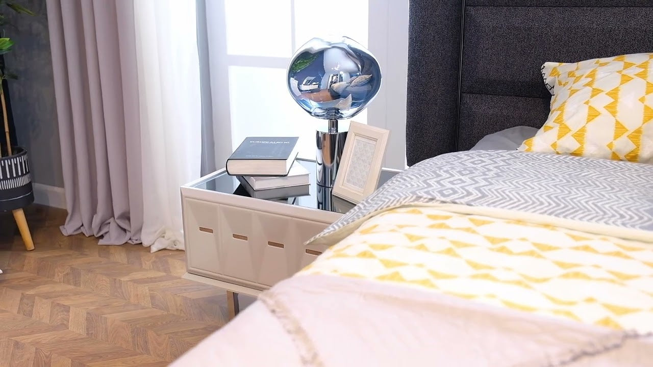 Natura Bedside Table