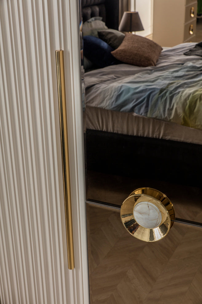 EMİRGAN - Dresser