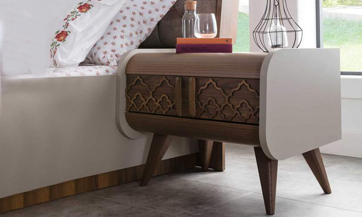 VEGA - SIDE TABLE